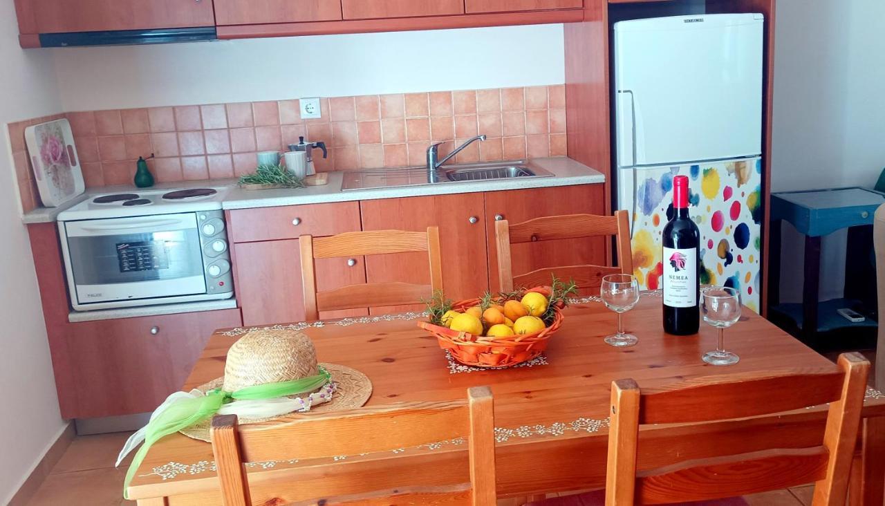 Odysseion Apartments فاثي المظهر الخارجي الصورة