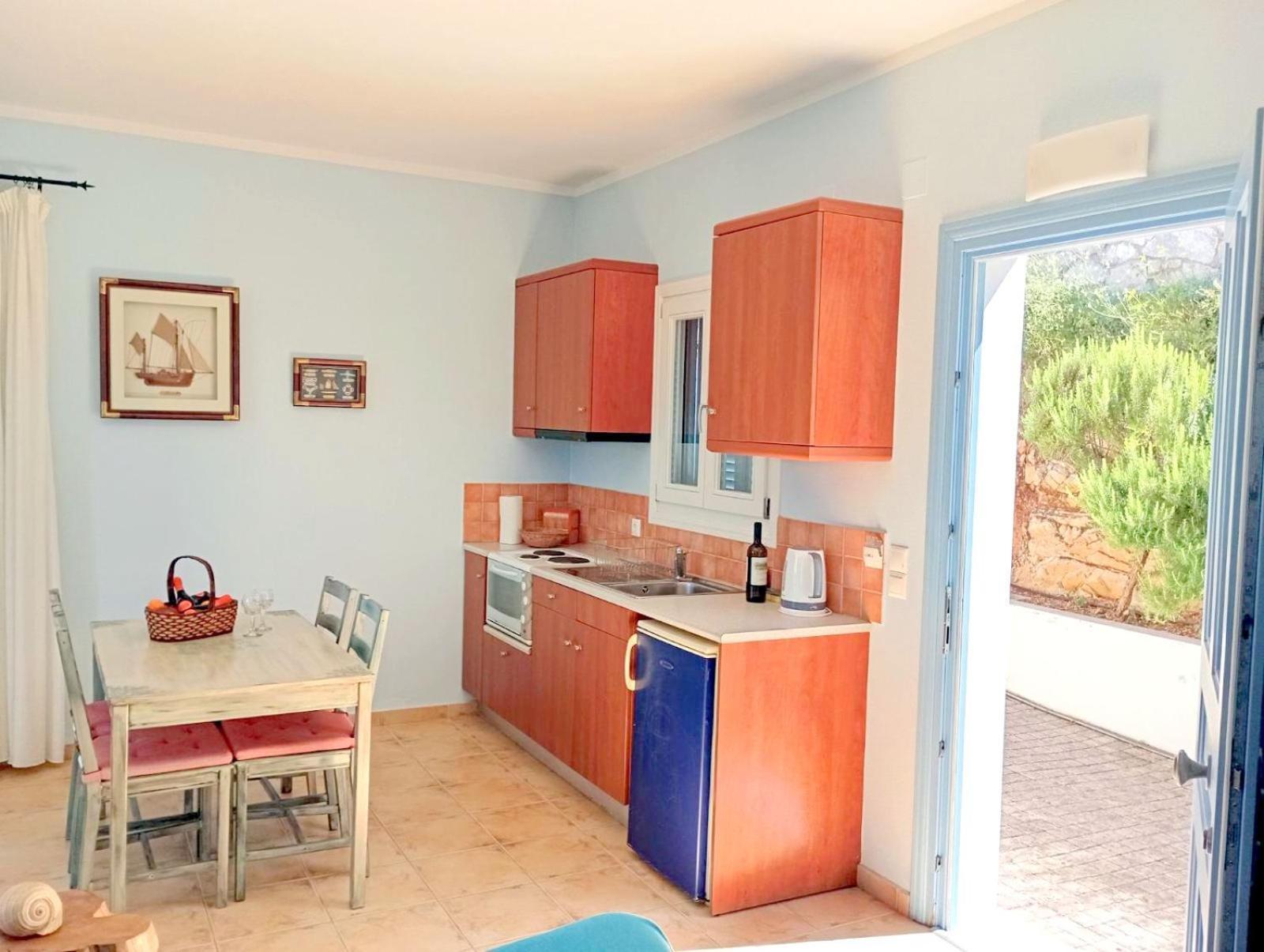 Odysseion Apartments فاثي المظهر الخارجي الصورة